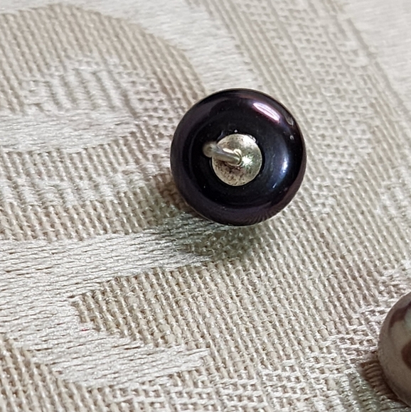 VINTAGE MISMATCHED HAITIAN PEARL STUD EARRINGS – 925 STERLING SILVER, AS-IS - Picture 14 of 14